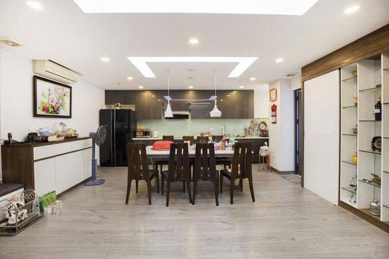 Bán căn hộ tầng cao tòa nhà E4 Ciputra, Hà Nội dt 153m 04pn giá 13.5 tỷ